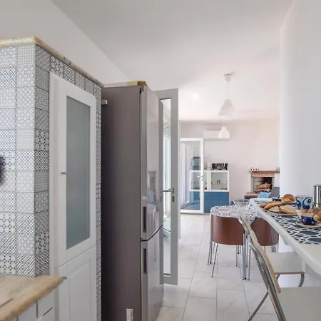 2 Bedroom Awesome In San Vito Lo Capo -tp- Contrada Sauci Grande