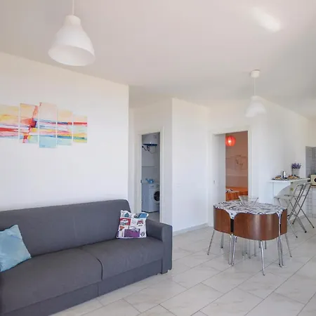 Holiday home 2 Bedroom Awesome In San Vito Lo Capo -tp- *